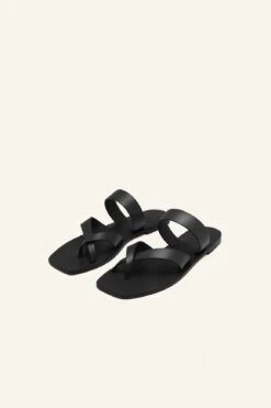 A.Emery | Carter Sandal - Black 6 A.Emery | Carter Sandal - Black -Clothing Best Sale 2022303 BLACK 2 1160x f4a0099b 3ca8 4b0c 8576 b26312be2ab6