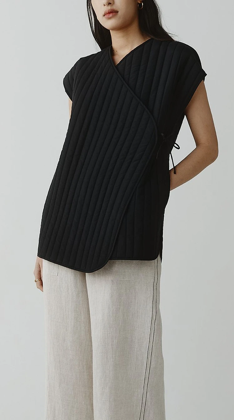 Marle | Alice Vest - Black 1 Marle | Alice Vest - Black